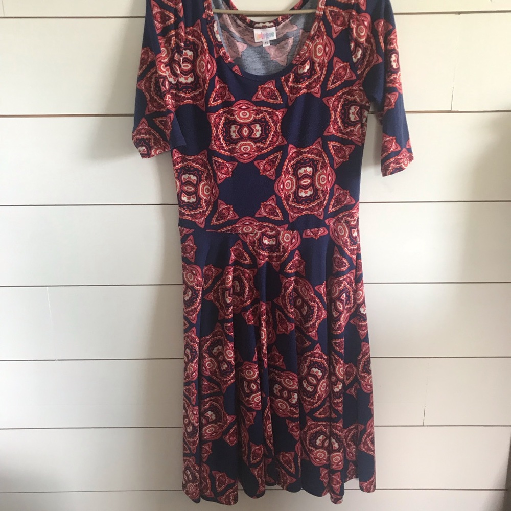 Lularoe Nicole Medium - Picture 4 of 5